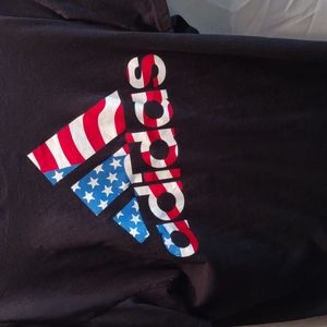 Adidas large black T-shirt